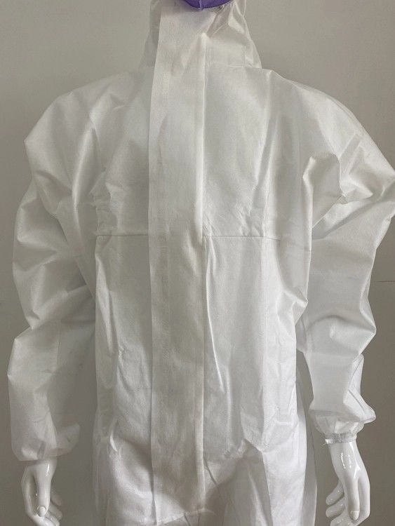 کت و شلوار حفاظتی نوع 5 و 6 Coverall ضد آب میکرو سفید با کاپوت